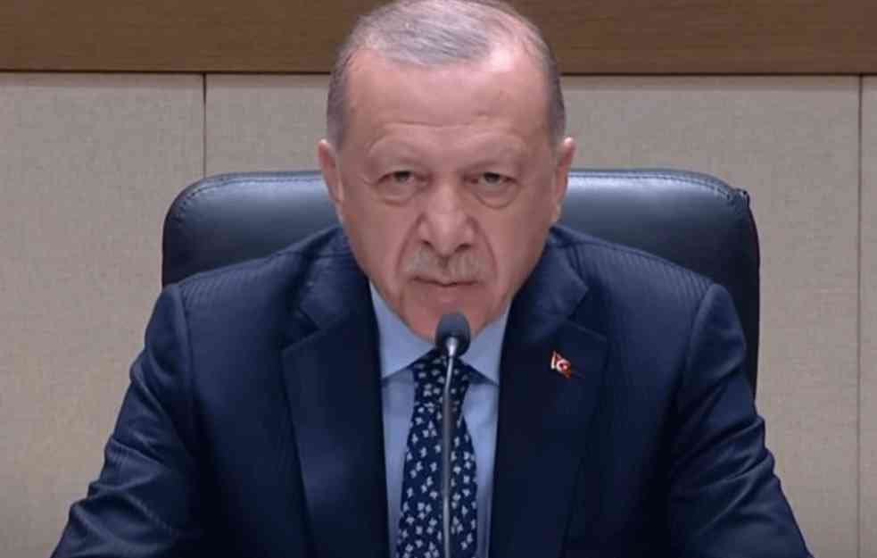 ERDOGAN PROTERUJE DESET AMBASADORA: Na udaru i izaslanici Amerike, Nemačke i Francuske! 

